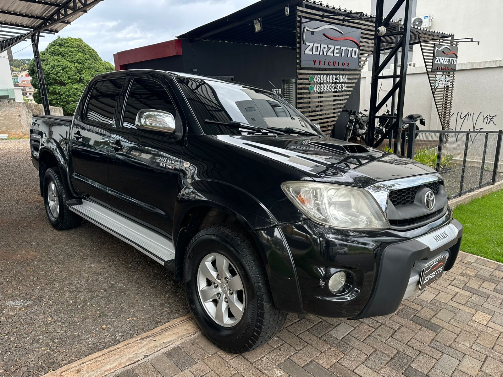 Toyota Hilux SRV 3.0 4x4 Automatica - Abaixo da Fipe